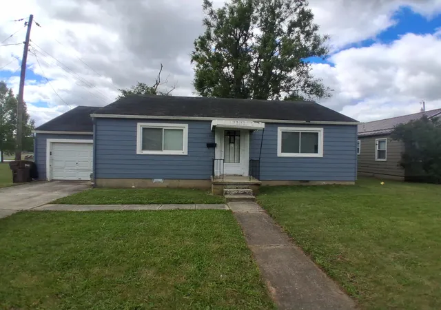 Homes for sale in Washington Court House, OH | 1407 Washington Ave, Washington Court House, OH 43160 | MLS# 226022759