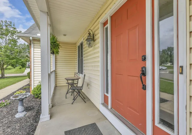 5th image of 1401 Beverly Hills Dr, Lancaster, OH 43130 | MLS# 226023820