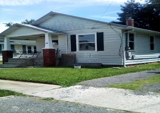 1st image of 468 Uncapher Ave, Marion, OH 43302 | MLS# 226022820