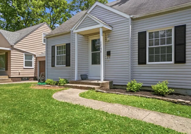 5th image of 1754 Kenny Rd, Columbus, OH 43212 | MLS# 226023037