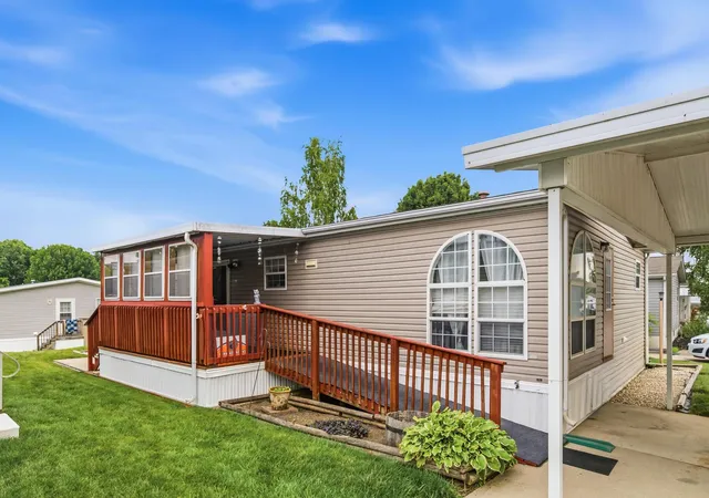Homes for sale in Delaware, OH | 22 Birch Row Dr Dr, Delaware, OH 43015 | MLS# 226022828