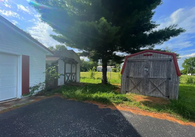Homes for sale in South Salem, OH | 1363 Morton Rd, South Salem, OH 45681 | MLS# 226022830