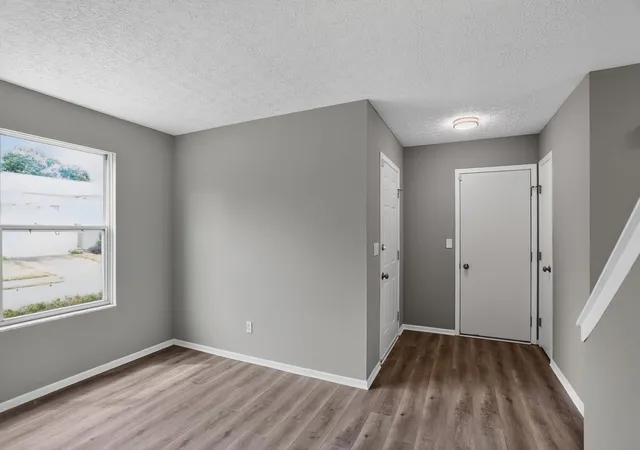 Photo 2 of Single family home for sale at 2724 Raphael Dr, Columbus, OH 43232 | MLS# 226023400 | Listing updated on 2026-08-13