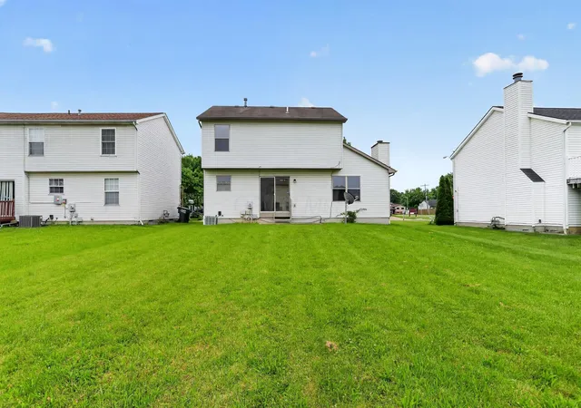 Photo 2 of Single family home for sale at 2893 Barrows Rd, Columbus, OH 43232 | MLS# 226023406 | Listing updated on 2026-08-22
