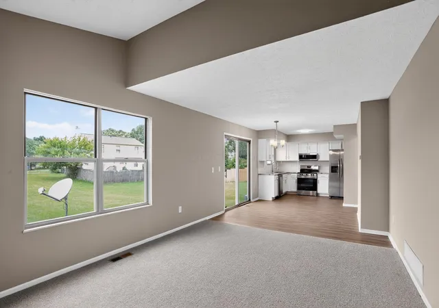 Photo 4 of Single family home for sale at 2893 Barrows Rd, Columbus, OH 43232 | MLS# 226023406 | Listing updated on 2026-08-22