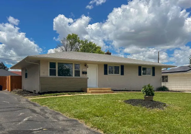 Homes for sale in Columbus, OH | 1147 Parma Ave, Columbus, OH 43204 | MLS# 226022852