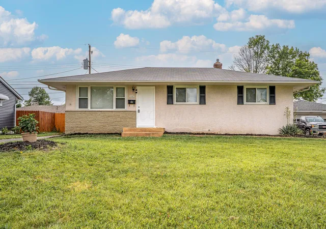 Homes for sale in Columbus, OH | 1147 Parma Ave, Columbus, OH 43204 | MLS# 226022852