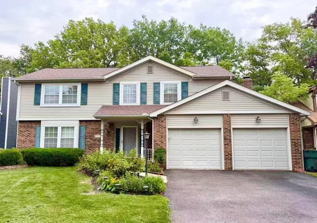 1st image of 7456 Gardenview Pl, Dublin, OH 43016 | MLS# 226028454