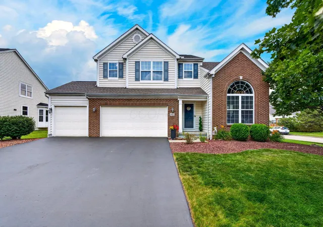Homes for sale in Grove City, OH | 1432 Fergus Rd, Grove City, OH 43123 | MLS# 226023845