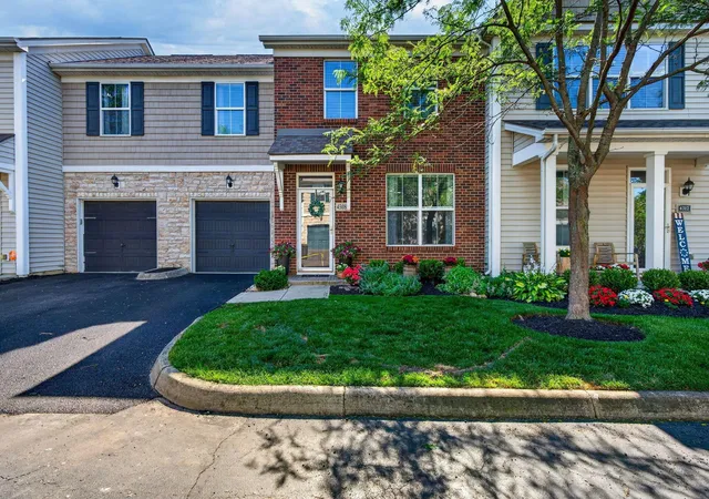 3rd image of 4308 Sunninghill Dr, Grove City, OH 43123