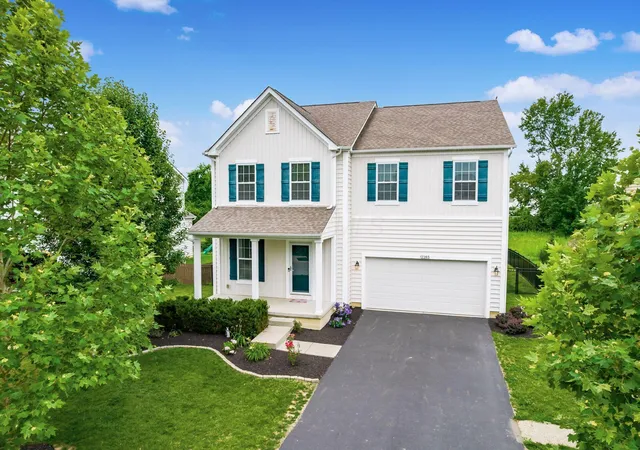 Homes for sale in Pickerington, OH | 12283 Herons Landing Dr Nw, Pickerington, OH 43147 | MLS# 226022886