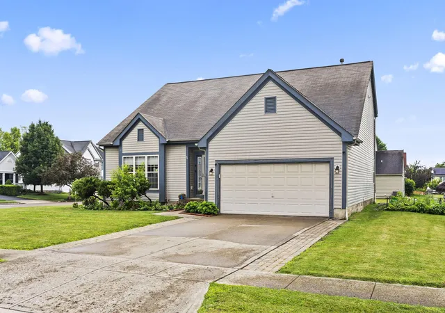 2nd image of 7987 Ambrose Bend Bend, Reynoldsburg, OH 43068 | MLS# 226022877