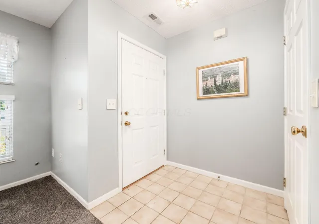 Homes for sale in Columbus, OH | 8371 Greyhawk Cir, Columbus, OH 43240 | MLS# 226023221