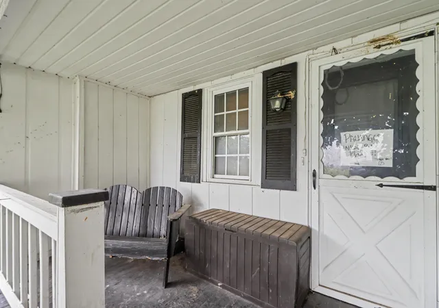 Photo 2 of Single family home for sale at 2444 Kings Corners Rd E, Mansfield, OH 44904 | MLS# 226022935 | Listing updated on 2026-09-01