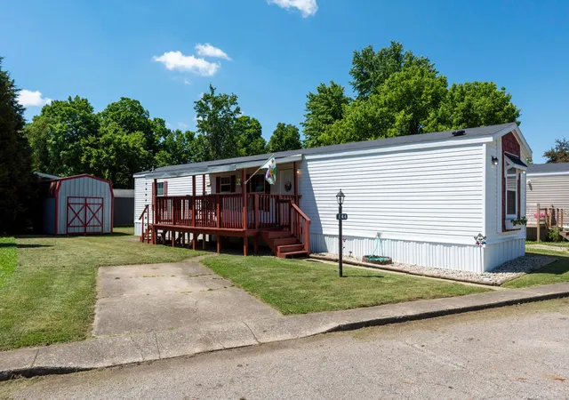 Homes for sale in Circleville, OH | 144 Villa Dr, Circleville, OH 43113 | MLS# 226023224