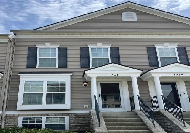Homes for sale in Canal Winchester, OH | 6541 Nottinghill Trai Dr #15, Canal Winchester, OH 43110 | MLS# 226022938