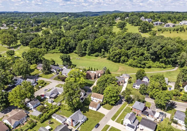 Homes for sale in Chillicothe, OH | 325 Fairway Ave, Chillicothe, OH 45601 | MLS# 226022939