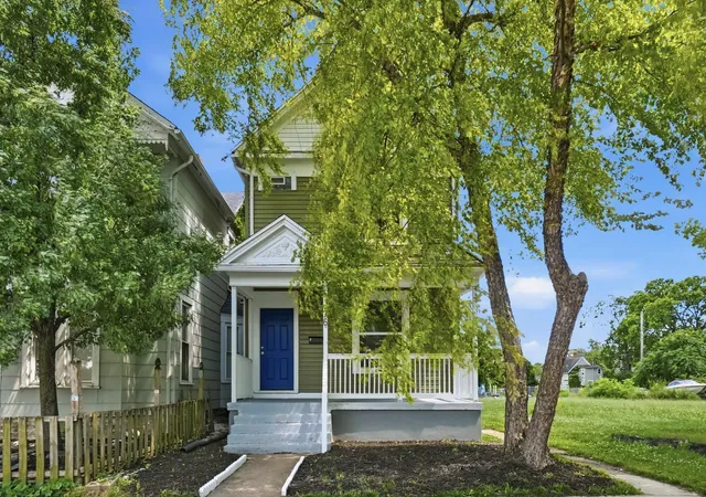 Homes for sale in Dayton, OH | 76 Vincent St, Dayton, OH 45405 | MLS# 226022951
