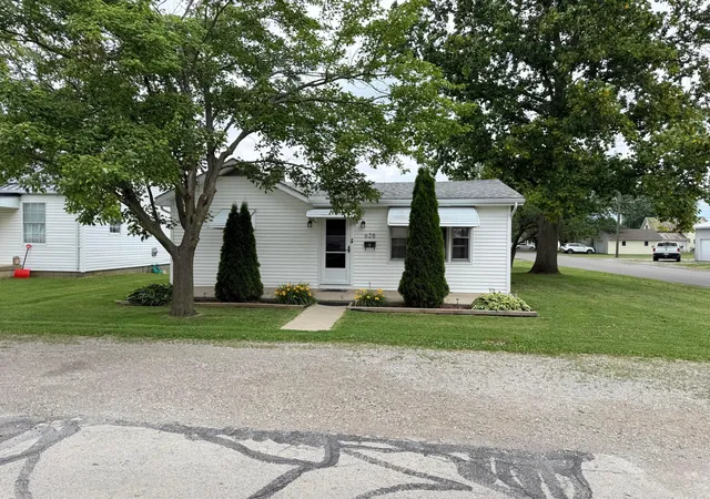 Homes for sale in Washington Court House, OH | 628 Peabody Ave, Washington Court House, OH 43160 | MLS# 226022952