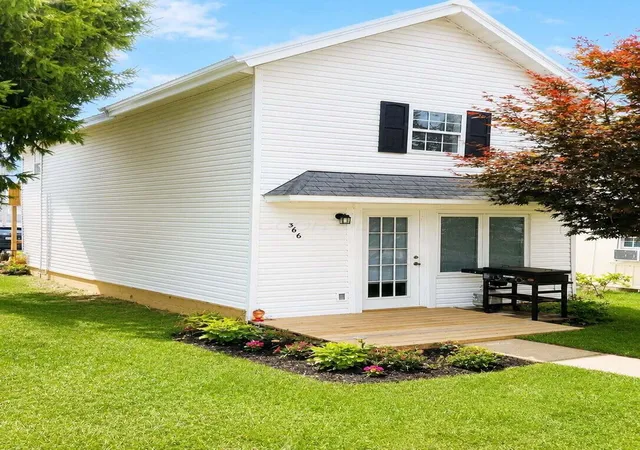 Homes for sale in Lancaster, OH | 366 12th St, Lancaster, OH 43130 | MLS# 226022965