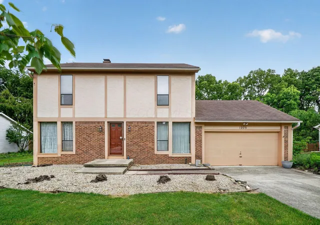 Photo 1 of Single family home for sale at 1275 Le Anne Marie Cir, Columbus, OH 43235 | MLS# 226023118 | Listing updated on 2026-09-15