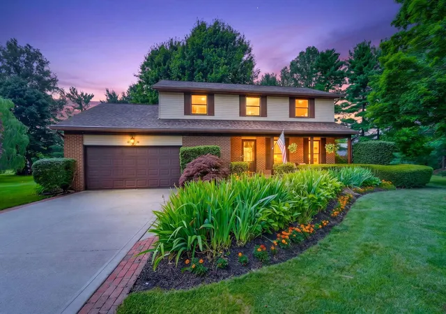 Homes for sale in Pickerington, OH | 8757 Stoneyway Ct Nw, Pickerington, OH 43147 | MLS# 226023324