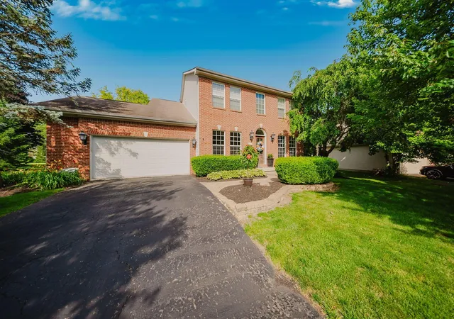 Homes for sale in Lewis Center, OH | 2154 Pleasant Colony Dr, Lewis Center, OH 43035 | MLS# 226023203