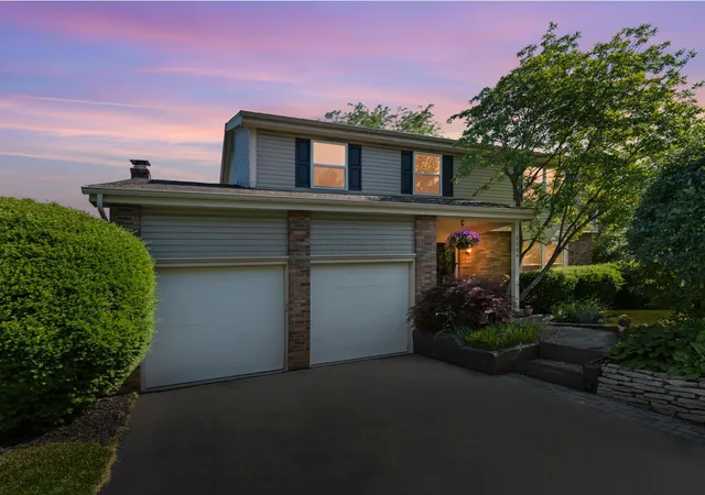 Photo 3 of Single family home for sale at 2256 Worthingwoods Blvd, Powell, OH 43065 | MLS# 226023196 | Listing updated on 2026-07-28