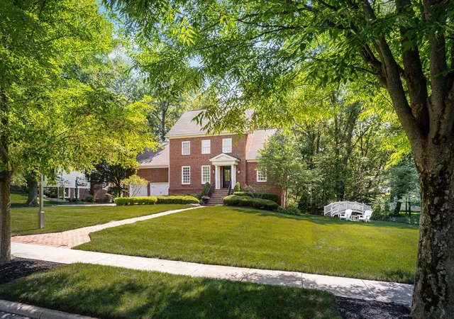 Homes for sale in New Albany, OH | 4056 James River Rd, New Albany, OH 43054 | MLS# 226023639