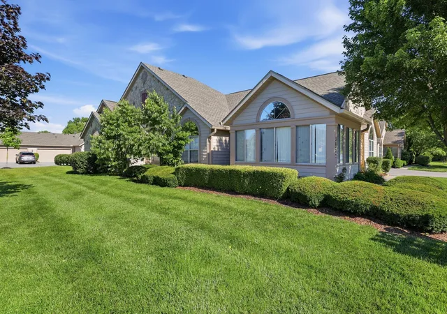 Homes for sale in Powell, OH | 3592 Stoneway Pt, Powell, OH 43065 | MLS# 226023568