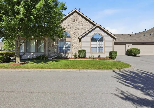 Homes for sale in Powell, OH | 3592 Stoneway Pt, Powell, OH 43065 | MLS# 226023568