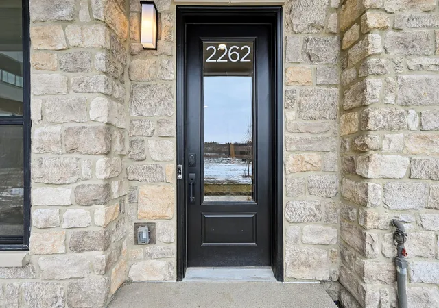 Photo 1 of Condo for sale at 2262 Quarry Trails Dr, Columbus, OH 43228 | MLS# 226023060 | Listing updated on 2026-07-29