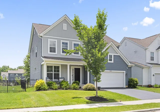 Homes for sale in Blacklick, OH | 9063 Farlington Dr, Blacklick, OH 43004 | MLS# 226023152
