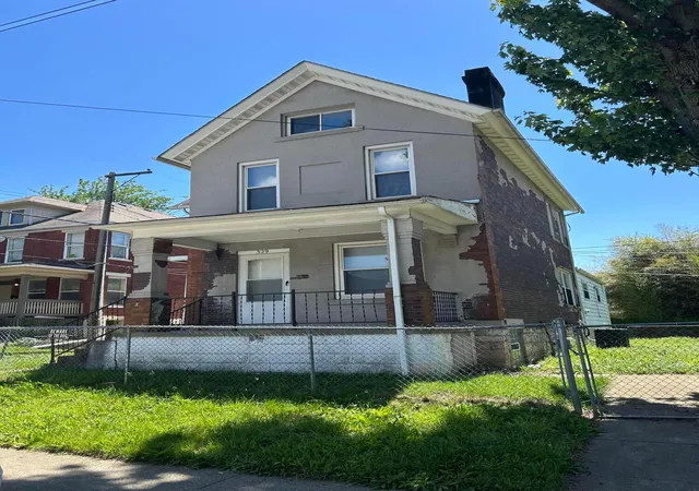 2nd image of 329 E 12th Ave, Columbus, OH 43201 | MLS# 226023267