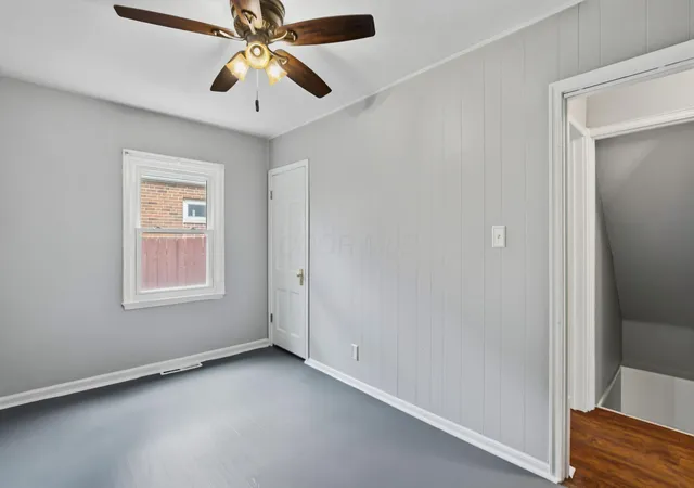Photo 3 of Single family home for sale at 833 Copeland Rd, Columbus, OH 43212 | MLS# 226023462 | Listing updated on 2026-09-29