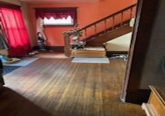 Photo 2 of Single family home for sale at 25 E Arch St, Mansfield, OH 44902 | MLS# 226023097 | Listing updated on 2026-08-27
