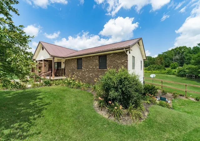 4th image of 12890 Tarlton Rd Sw, Stoutsville, OH 43154 | MLS# 226024658