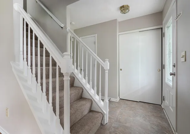 Photo 4 of Single family home for sale at 1901 Westwood Dr, Lewis Center, OH 43035 | MLS# 226023420 | Listing updated on 2026-08-25