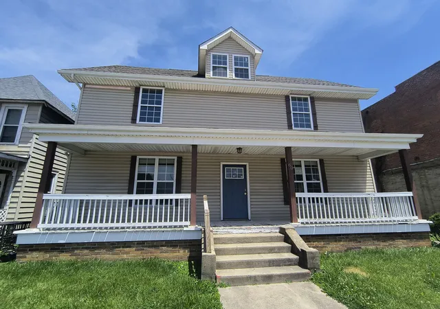 Homes for sale in Mount Sterling, OH | 60 N London St, Mount Sterling, OH 43143 | MLS# 226023377