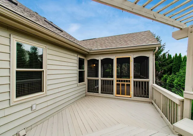 Homes for sale in Lewis Center, OH | 2638 Carla Dr, Lewis Center, OH 43035 | MLS# 226023893