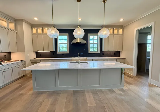 Photo 3 of Single family home for sale at 7012 Primrose Ct, Dublin, OH 43016 | MLS# 226023150 | Listing updated on 2026-09-18