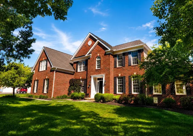 2nd image of 4862 Vista Ridge Dr, Dublin, OH 43017 | MLS# 226023467