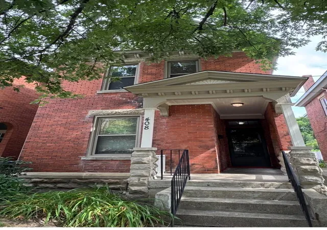 Photo 2 of Single family home for sale at 408 W 1st Avenue, Columbus, OH 43201 | MLS# 226025053 | Listing updated on 2026-09-02