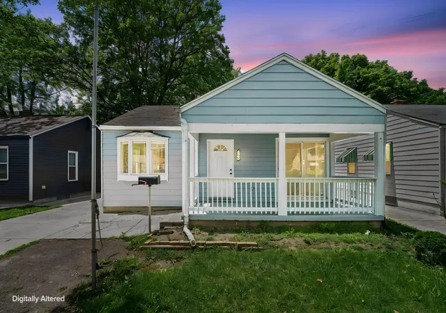 Photo 3 of Single family home for sale at 2651 Audubon Rd, Columbus, OH 43211 | MLS# 226023390 | Listing updated on 2026-09-20