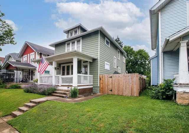 Homes for sale in Columbus, OH | 284 E Jenkins Ave, Columbus, OH 43207 | MLS# 226023331