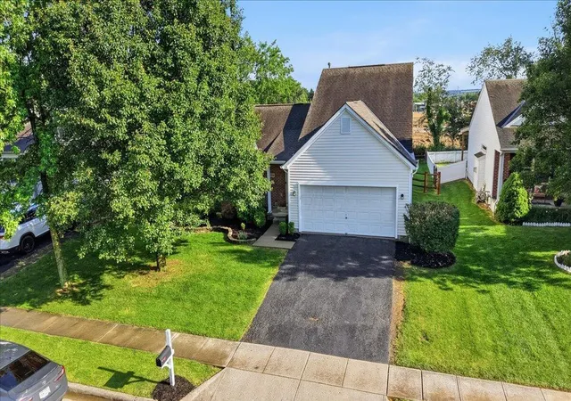Homes for sale in Pataskala, OH | 1336 Harold Stewart Pkwy, Pataskala, OH 43062 | MLS# 226023290