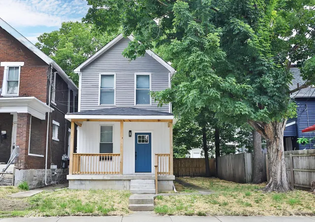 Photo 2 of Single family home for sale at 1140 E Mound St, Columbus, OH 43205 | MLS# 226023380 | Listing updated on 2026-09-04