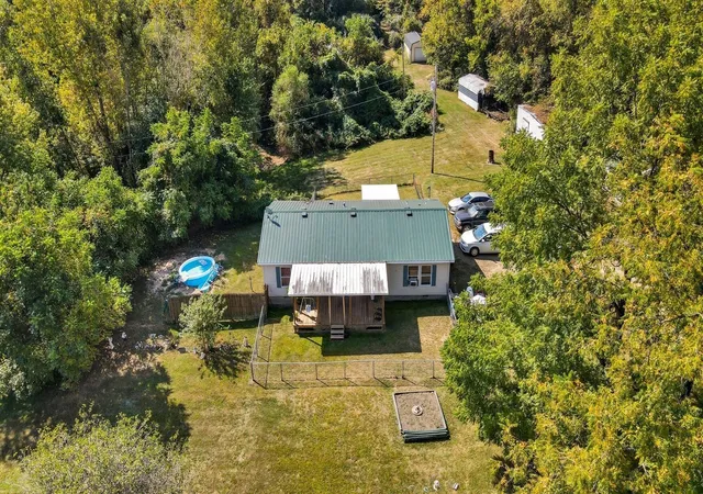 Homes for sale in Circleville, OH | 12499 Tarlton Rd, Circleville, OH 43113 | MLS# 226023286