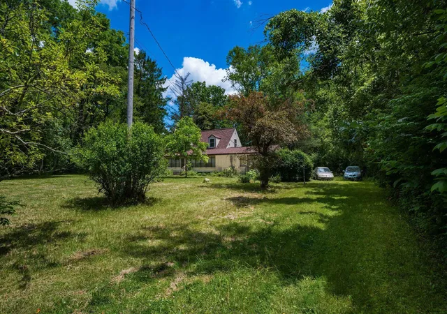 1st image of 3376 N Waggoner Rd, Blacklick, OH 43004 | MLS# 226023332