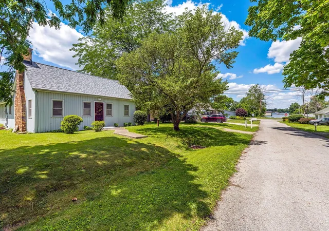 Photo 2 of Single family home for sale at 13635 Maple Rd Ne, Thornville, OH 43076 | MLS# 226023323 | Listing updated on 2026-09-12